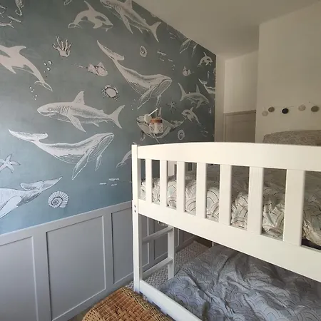 Reves Sales Apartment *