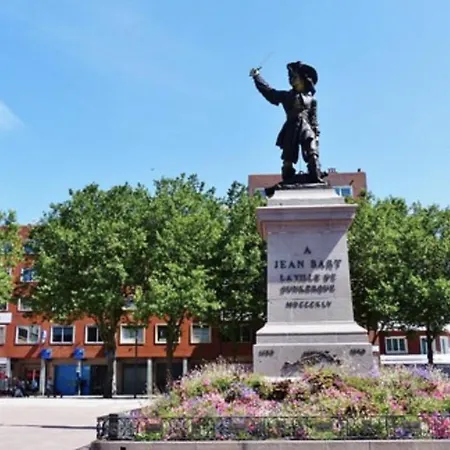 Apartment Reves Sales