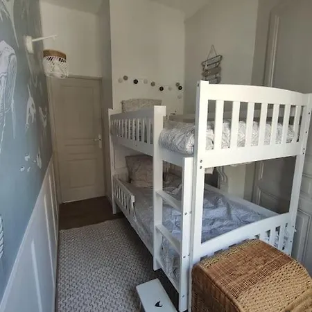 Reves Sales Malo-les-Bains